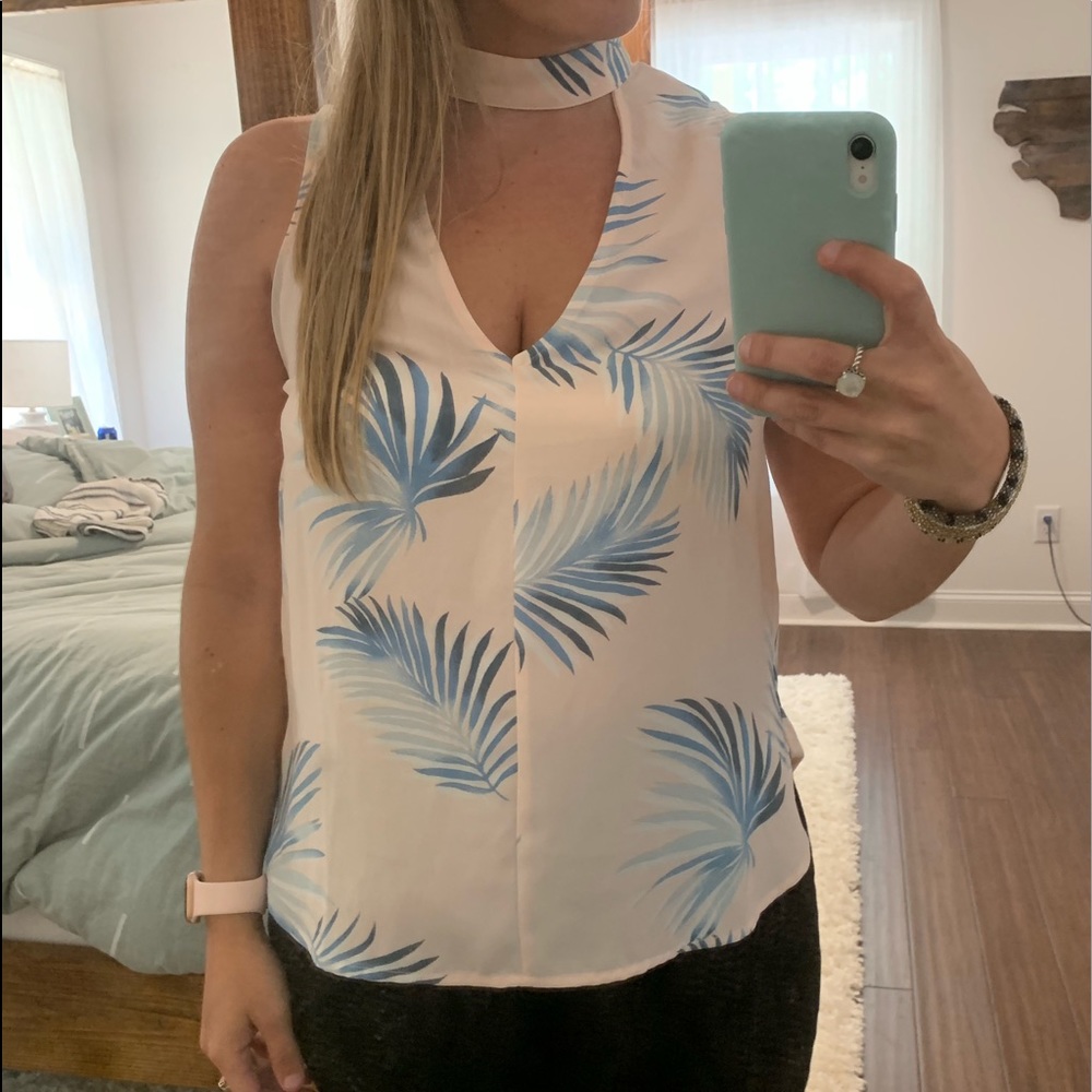 Forever 21 mock neck palm print tank S NWOT